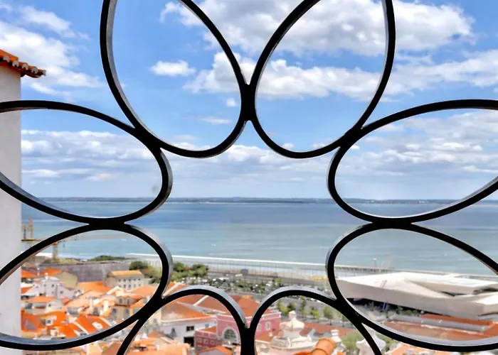 Lo Exclusive Lisboa - Apartament With Terrace And Golf View * Charneca (Setubal)