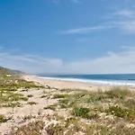 Exklusive Galeriewohnung / Golfplatzblick Charneca (Setubal)